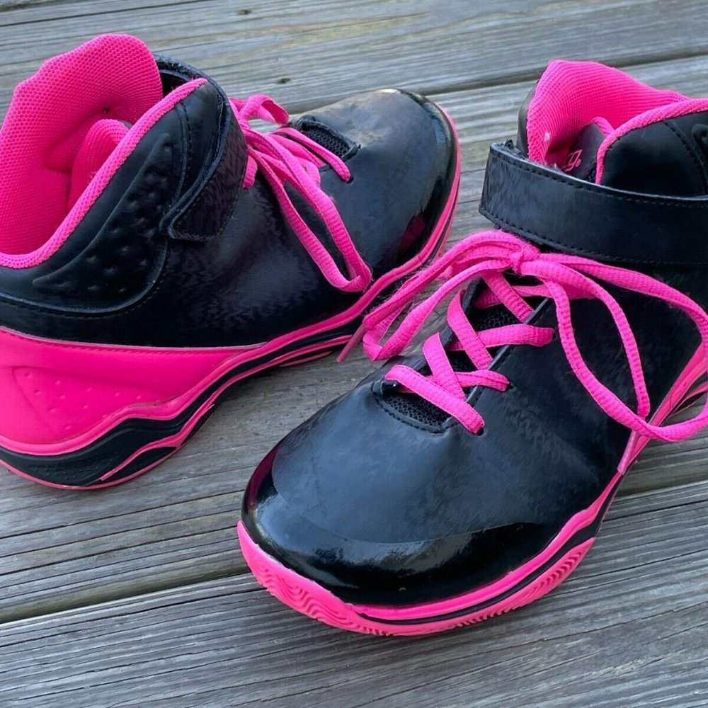 BCG Girls Shoe Black Pink Sneaker Mid Top Lace Up Sport Athletic Shoes Size 4.5G